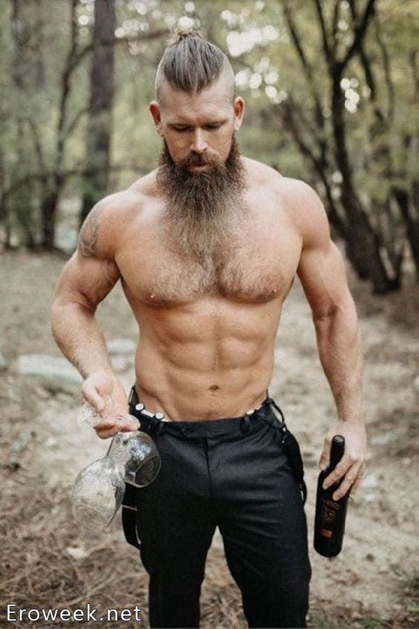 Красивые мужчины с бородой (30 фото)